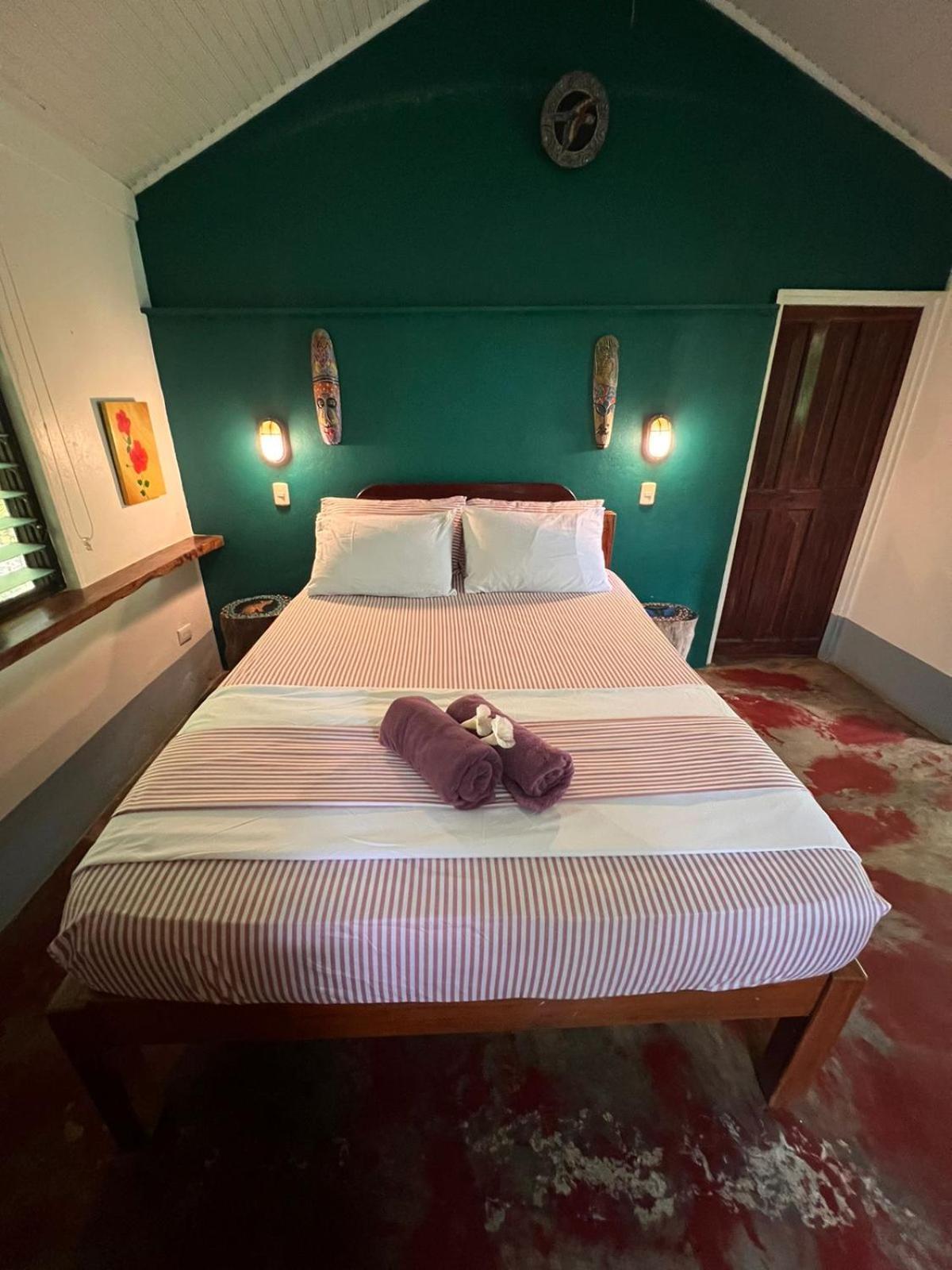 Rancho Burica Hotel Pavones  Bagian luar foto