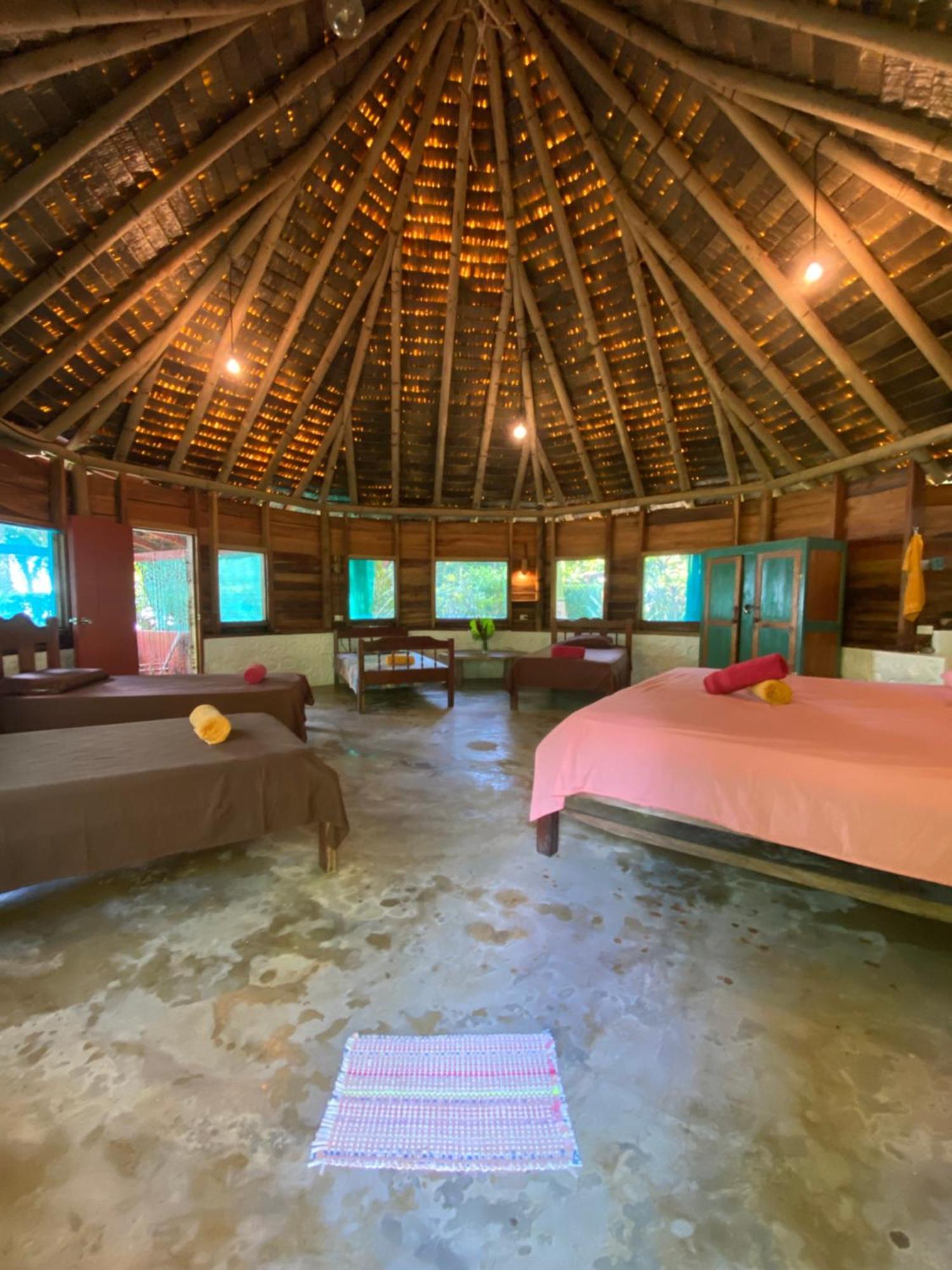 Rancho Burica Hotel Pavones  Bagian luar foto